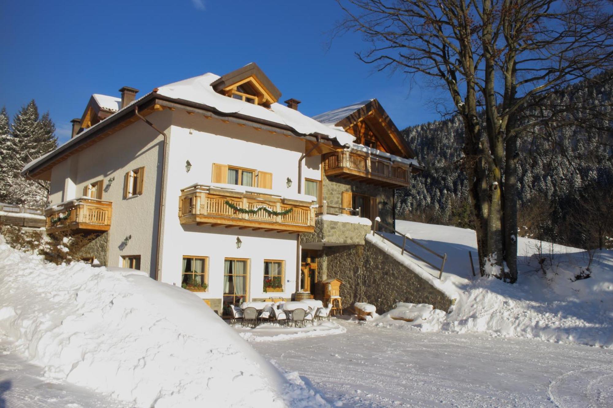 Agriturismo Ai Castioni Molveno Exterior foto